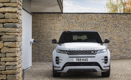2021 Range Rover Evoque P300e PHEV Charging Wallpapers 450x275 (24)