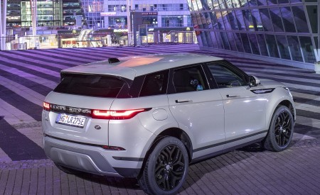 2021 Range Rover Evoque PHEV Rear Three-Quarter Wallpapers  450x275 (23)