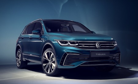 2021 Volkswagen Tiguan Front Three-Quarter Wallpapers 450x275 (37)