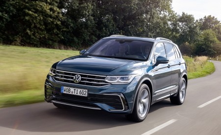 2021 Volkswagen Tiguan R-Line Front Three-Quarter Wallpapers  450x275 (2)