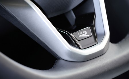 2021 Volkswagen Tiguan R-Line Interior Detail Wallpapers 450x275 (15)