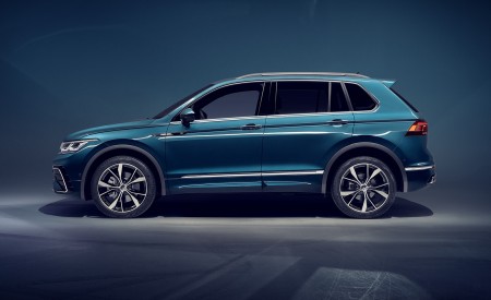 2021 Volkswagen Tiguan Side Wallpapers 450x275 (38)