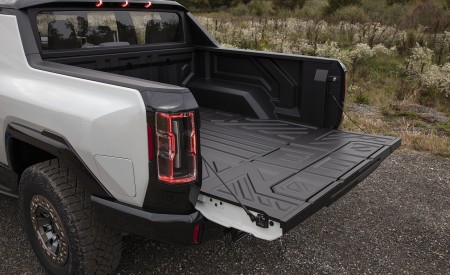 2022 GMC HUMMER EV Edition 1 Bed Wallpapers 450x275 (52)