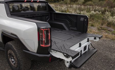 2022 GMC HUMMER EV Edition 1 Bed Wallpapers 450x275 (51)