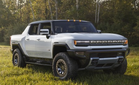 2022 GMC HUMMER EV Edition 1 Front Three-Quarter Wallpapers 450x275 (14)