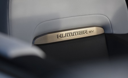 2022 GMC HUMMER EV Edition 1 Interior Detail Wallpapers 450x275 (46)