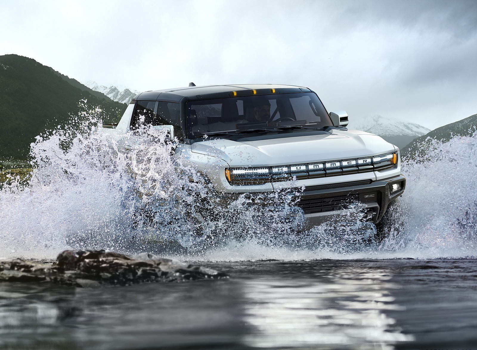 2022 GMC HUMMER EV Edition 1 Off-Road Wallpapers (2)