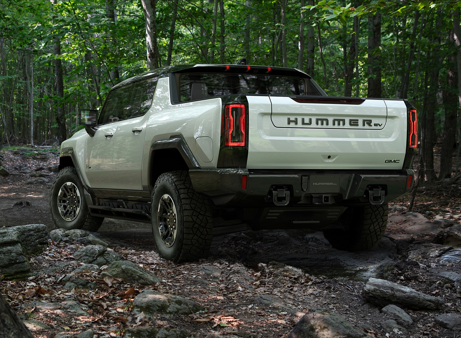 2022 GMC HUMMER EV Edition 1 Rear Three-Quarter Wallpapers (9)
