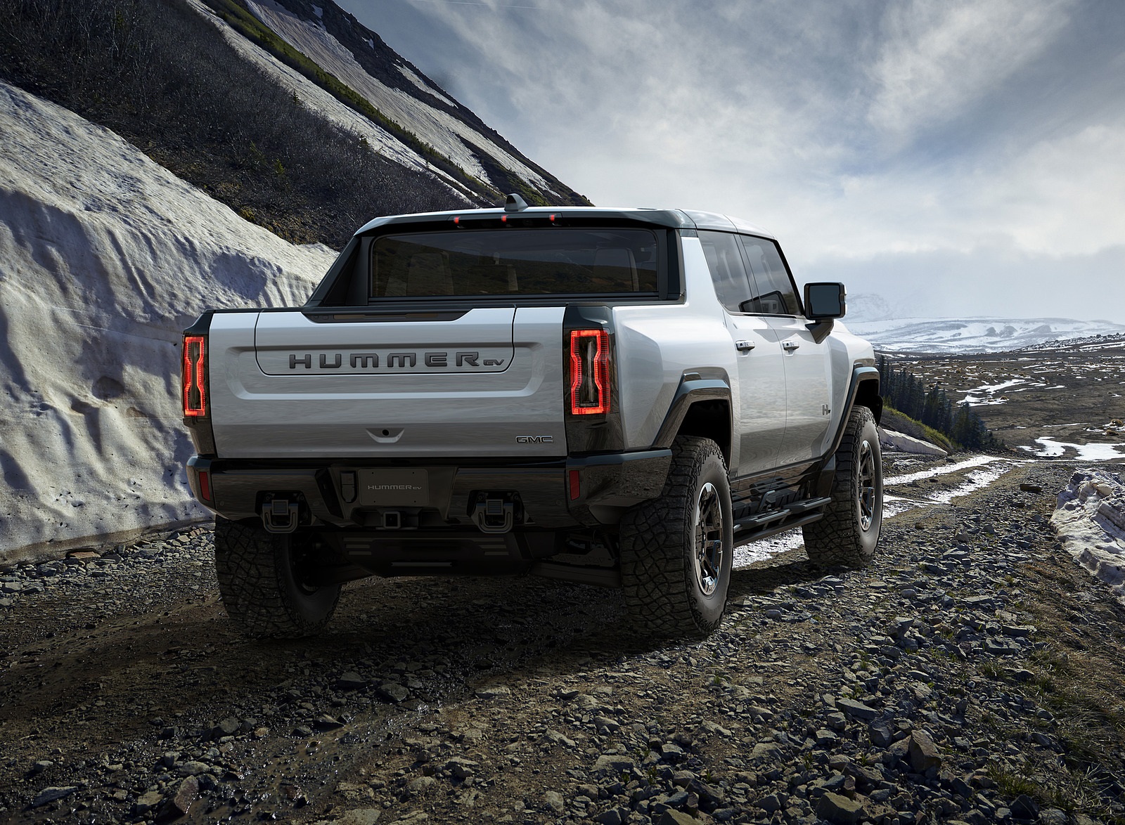 2022 GMC HUMMER EV Edition 1 Rear Wallpapers (3)