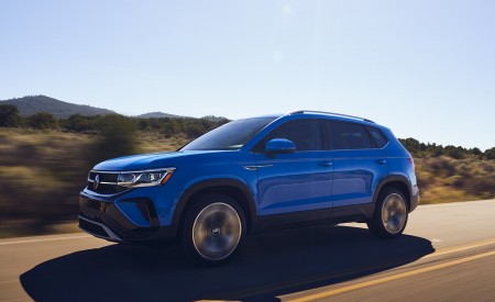 2022 Volkswagen Taos Front Three-Quarter Wallpapers 450x275 (25)