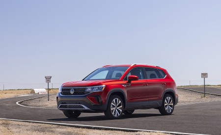 2022 Volkswagen Taos Front Three-Quarter Wallpapers 450x275 (11)