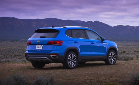 2022 Volkswagen Taos Rear Three-Quarter Wallpapers 450x275 (32)