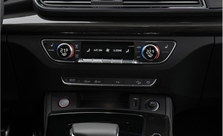2021 Audi SQ5 Sportback TDI Central Console Wallpapers  450x275 (25)