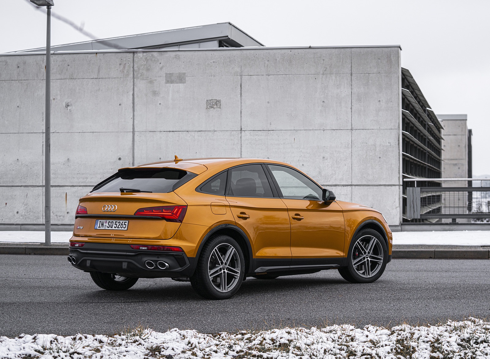 2021 Audi SQ5 Sportback TDI (Color: Dragon Orange) Rear Three-Quarter Wallpapers (14)