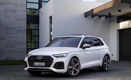 2021 Audi SQ5 TDI (Color: Glacier White) Front Three-Quarter Wallpapers 450x275 (91)