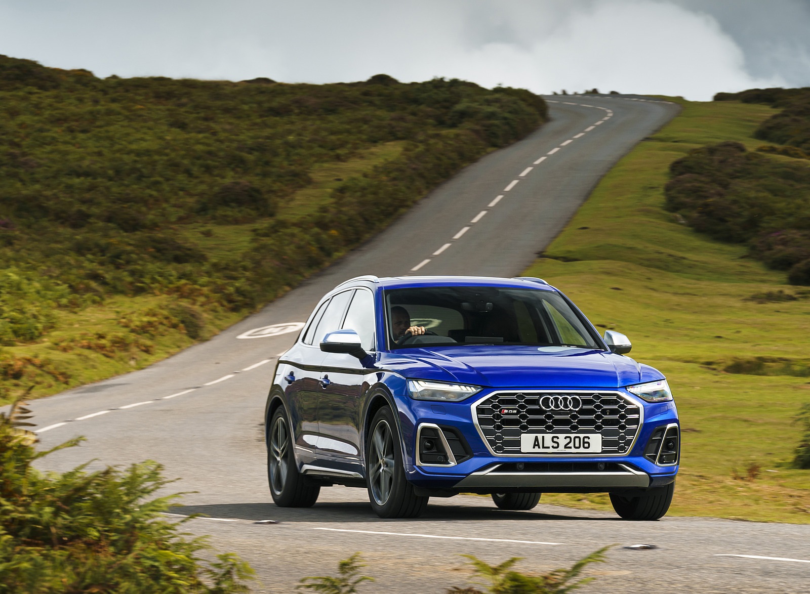 2021 Audi SQ5 TDI (UK-Spec) Front Wallpapers  (14)