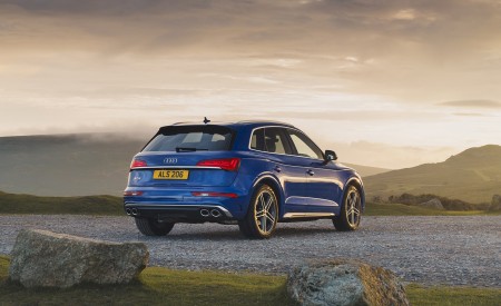 2021 Audi SQ5 TDI (UK-Spec) Rear Three-Quarter Wallpapers 450x275 (34)