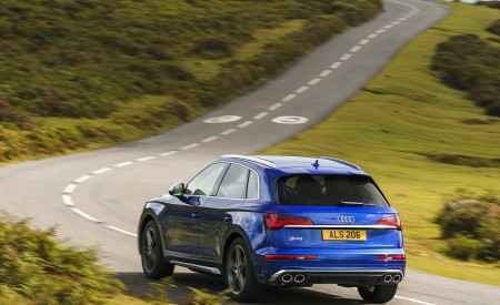 2021 Audi SQ5 TDI (UK-Spec) Rear Three-Quarter Wallpapers 450x275 (15)