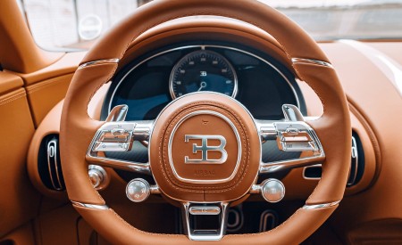 2021 Bugatti Chiron Sport Les Légendes du Ciel Interior Steering Wheel Wallpapers 450x275 (19)