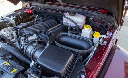 2021 Jeep Wrangler Rubicon 392 (Color: Snazzberry Metallic) Engine Wallpapers 450x275 (24)