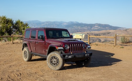 2021 Jeep Wrangler Rubicon 392 (Color: Snazzberry Metallic) Front Three-Quarter Wallpapers 450x275 (9)