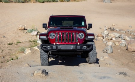 2021 Jeep Wrangler Rubicon 392 (Color: Snazzberry Metallic) Front Wallpapers 450x275 (5)