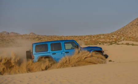 2021 Jeep Wrangler Rubicon 392 Off-Road Wallpapers  450x275 (47)