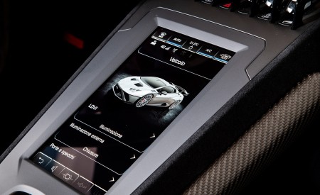 2021 Lamborghini Huracán STO Central Console Wallpapers 450x275 (96)