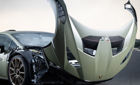 2021 Lamborghini Huracán STO Detail Wallpapers 450x275 (82)