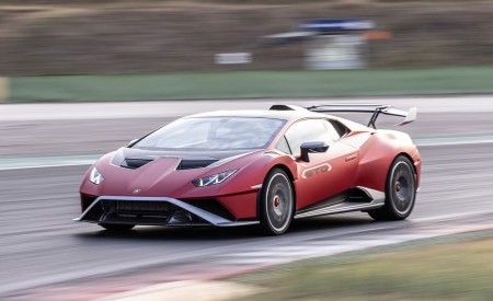 2021 Lamborghini Huracán STO Front Three-Quarter Wallpapers 450x275 (25)