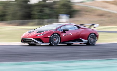 2021 Lamborghini Huracán STO Front Three-Quarter Wallpapers 450x275 (23)