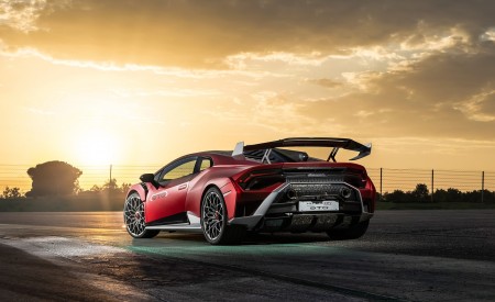 2021 Lamborghini Huracán STO Rear Three-Quarter Wallpapers 450x275 (30)