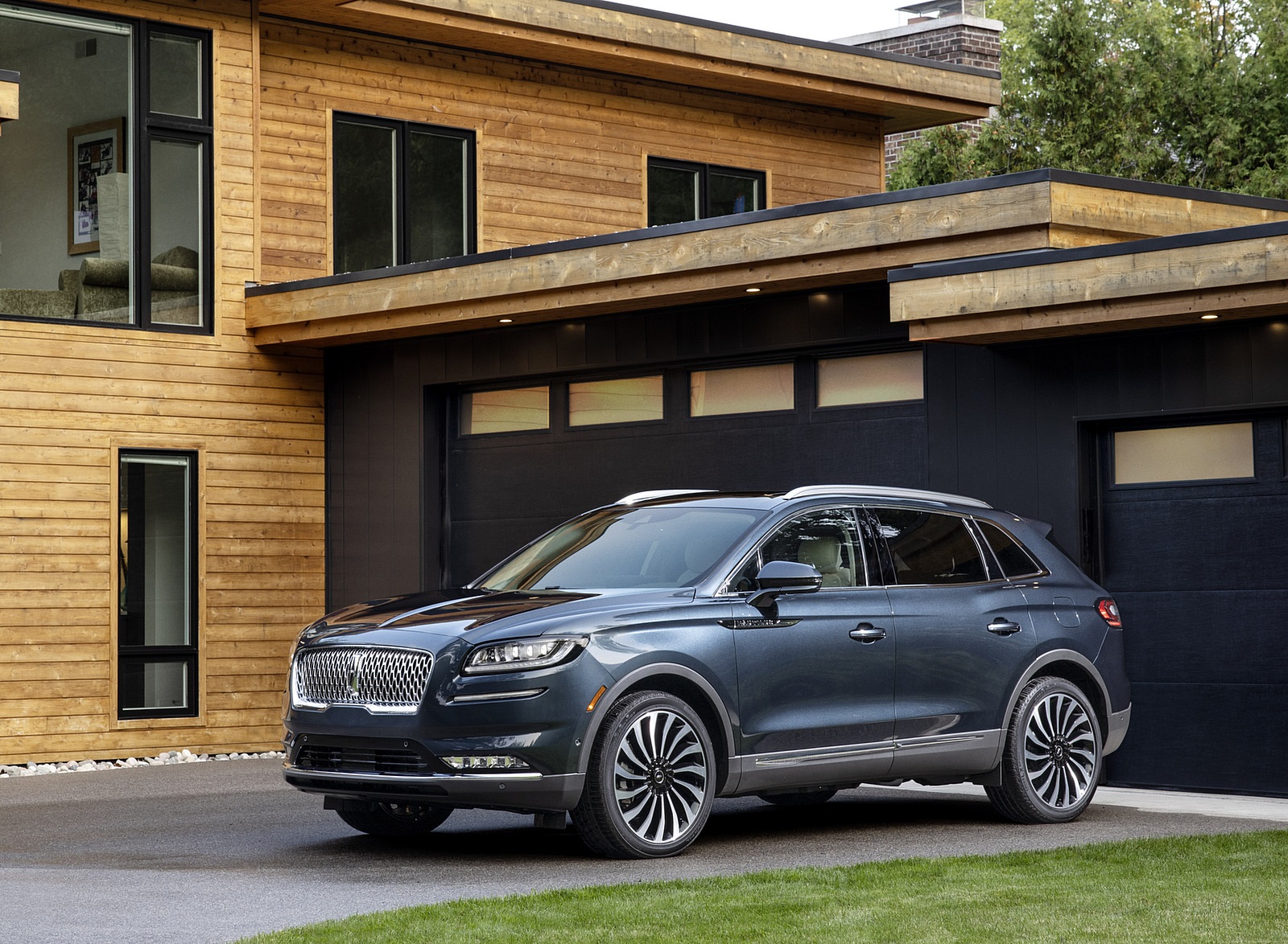 2021 Lincoln Nautilus (Color: Flight Blue) Front Three-Quarter Wallpapers (9)