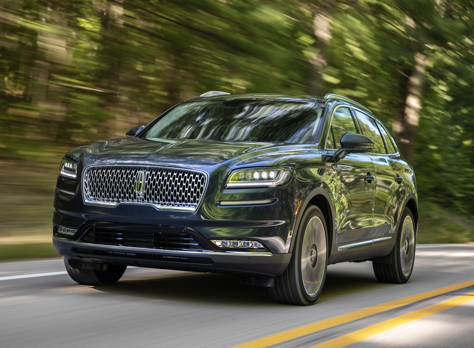 2021 Lincoln Nautilus (Color: Flight Blue) Front Three-Quarter Wallpapers (2)