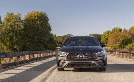 2021 Mercedes-Benz E 450 4MATIC Coupe (US-Spec) Front Wallpapers 450x275 (15)