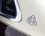 2021 Mercedes-Maybach S-Class (Color: Designo Rubellite Red / Kalahari Gold) Badge Wallpapers 150x120