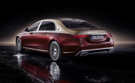2021 Mercedes-Maybach S-Class (Color: Designo Rubellite Red / Kalahari Gold) Rear Three-Quarter Wallpapers 450x275 (32)