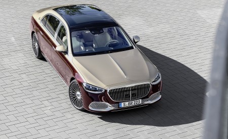 2021 Mercedes-Maybach S-Class (Color: Designo Rubellite Red / Kalahari Gold) Top Wallpapers 450x275 (22)