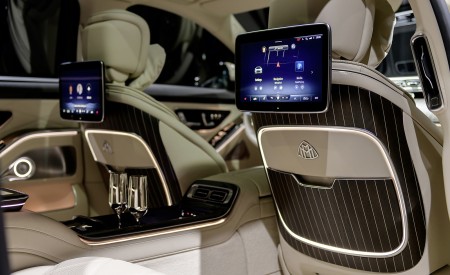 2021 Mercedes-Maybach S-Class (Leather Nappa macchiato beige bronze brown pearl) Interior Detail Wallpapers 450x275 (59)