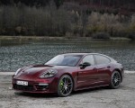 2021 Porsche Panamera 4 E-Hybrid (Color: Cherry Metallic) Front Three-Quarter Wallpapers 150x120 (26)