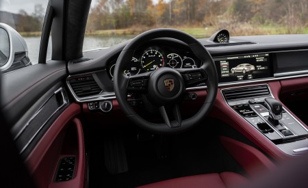 2021 Porsche Panamera Turbo S E-Hybrid (Color: Carrara White Metallic) Interior Wallpapers 450x275 (56)