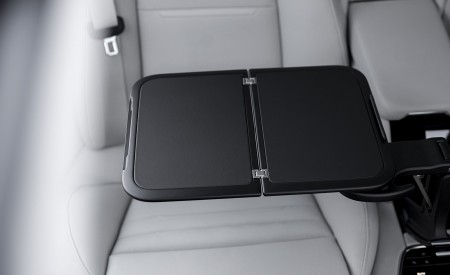 2021 Porsche Panamera Turbo S E-Hybrid Executive (Color: Volcano Grey Metallic) Interior Detail Wallpapers 450x275 (38)