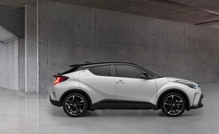 2021 Toyota C-HR GR SPORT Side Wallpapers 450x275 (7)