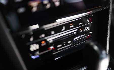 2021 Volkswagen Arteon Shooting Brake (UK-Spec) Central Console Wallpapers 450x275 (83)