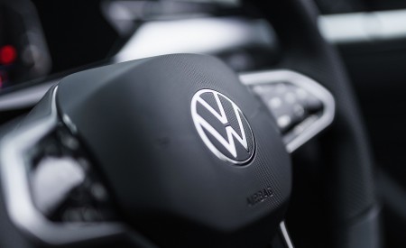 2021 Volkswagen Arteon Shooting Brake (UK-Spec) Interior Steering Wheel Wallpapers 450x275 (78)