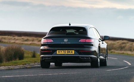 2021 Volkswagen Arteon Shooting Brake (UK-Spec) Rear Wallpapers 450x275 (24)