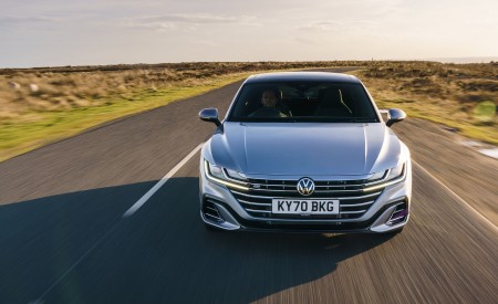 2021 Volkswagen Arteon (UK-Spec) Front Wallpapers 450x275 (28)