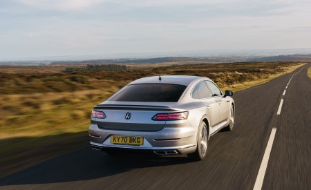 2021 Volkswagen Arteon (UK-Spec) Rear Wallpapers 450x275 (19)