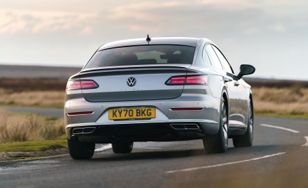 2021 Volkswagen Arteon (UK-Spec) Rear Wallpapers 450x275 (7)