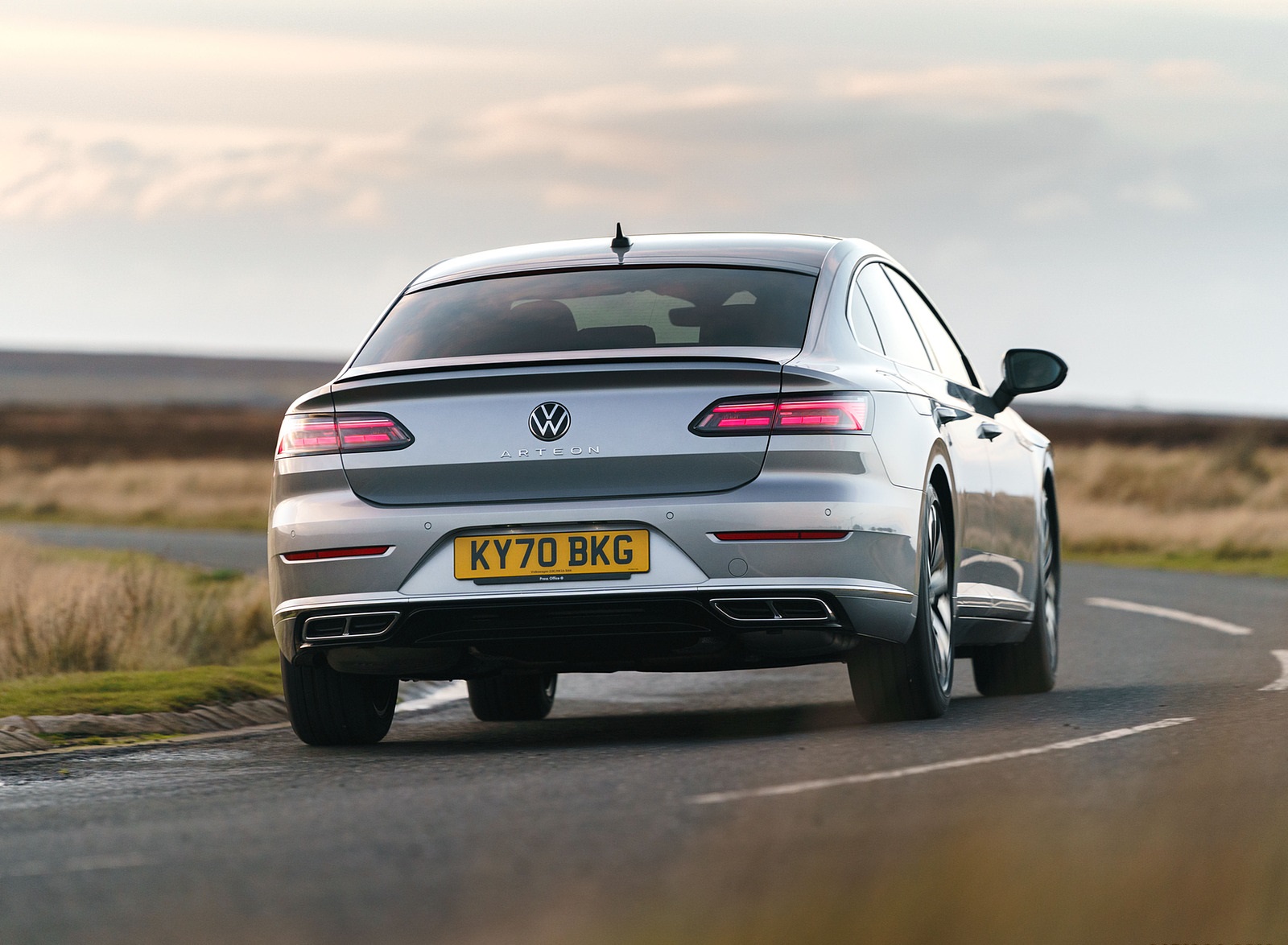 2021 Volkswagen Arteon (UK-Spec) Rear Wallpapers (7)